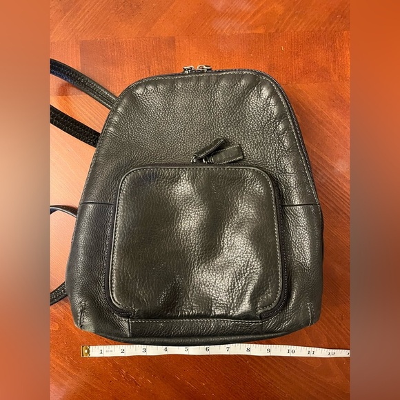 Vintage TIGNANELLO - Genuine Leather Black Backpack - Picture 14 of 14